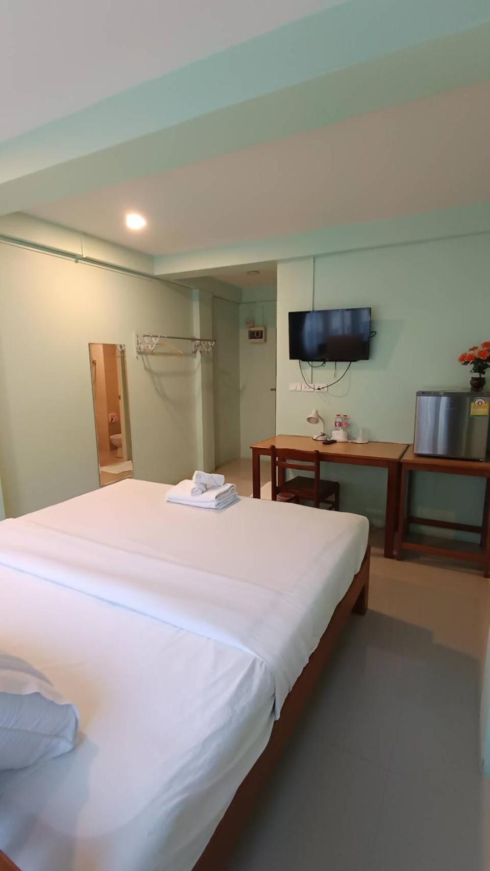 Ban Mae Boonthong Hotell Lampang Exteriör bild