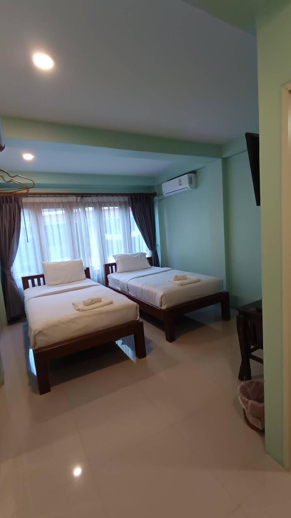 Ban Mae Boonthong Hotell Lampang Exteriör bild