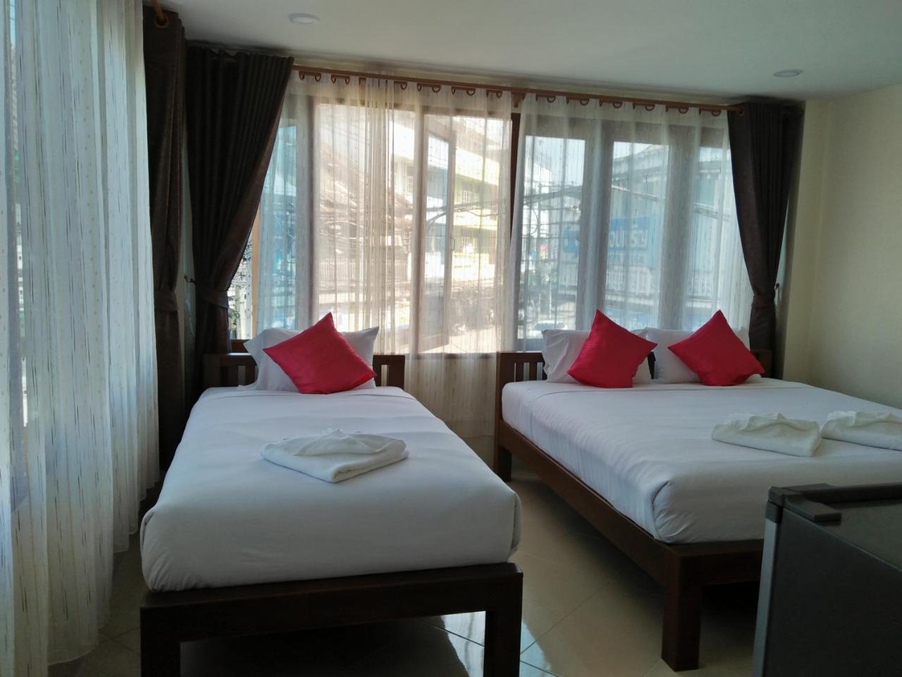 Ban Mae Boonthong Hotell Lampang Exteriör bild