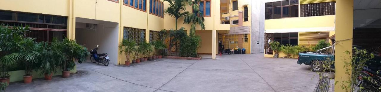 Ban Mae Boonthong Hotell Lampang Exteriör bild