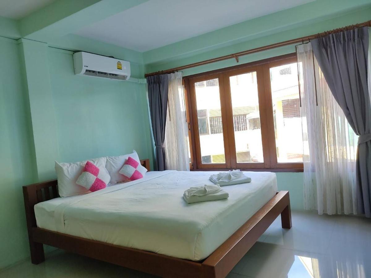 Ban Mae Boonthong Hotell Lampang Exteriör bild